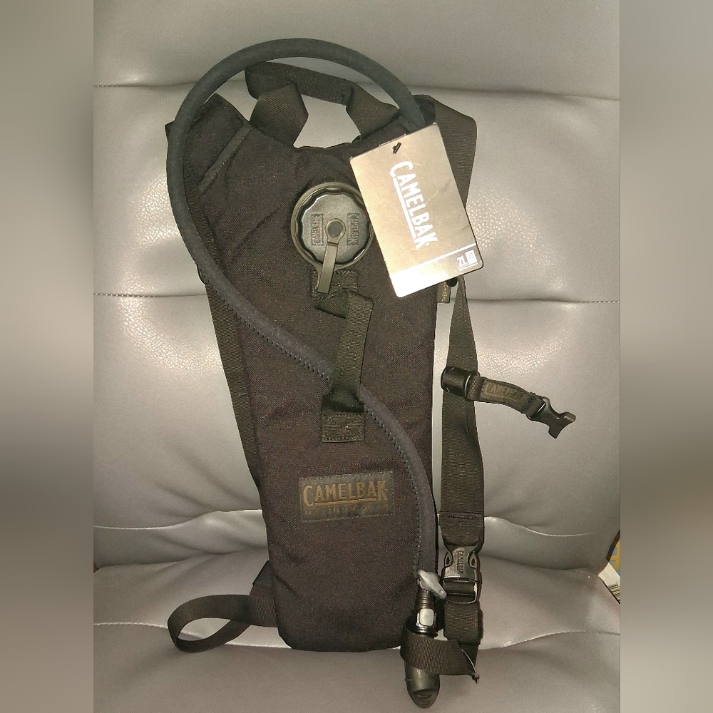 CamelBak Thermobak 2L Hydration System 71000P Color: Black